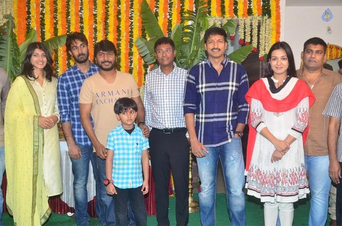Sampath Nandi Paper Boy Started..!!