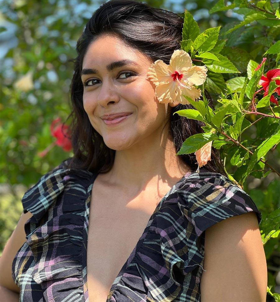 Seethamma in bikini on vacation