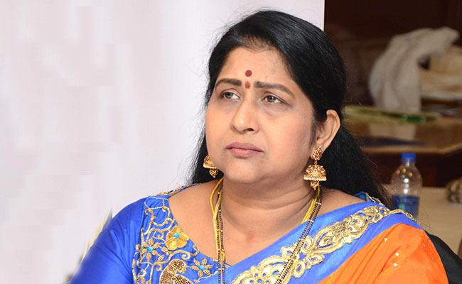 Senior actress Kavitha Husband Dies 
