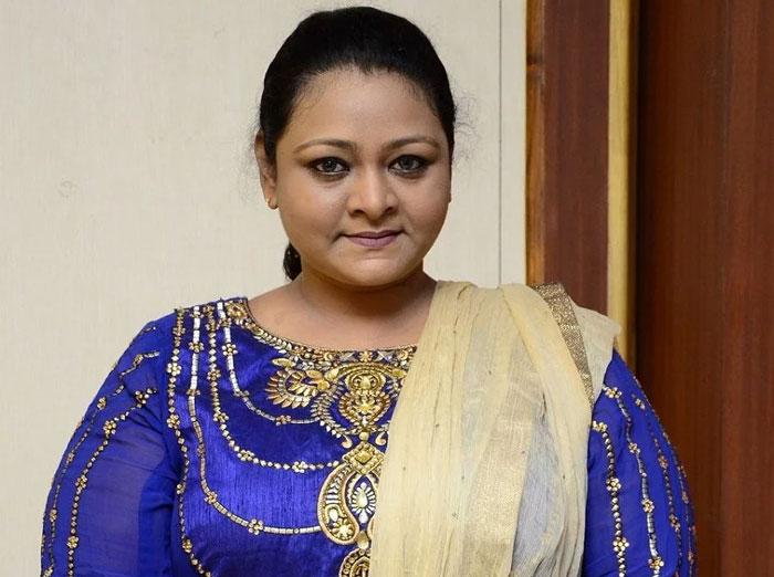 Shakila Sensational Comments on Big Stars