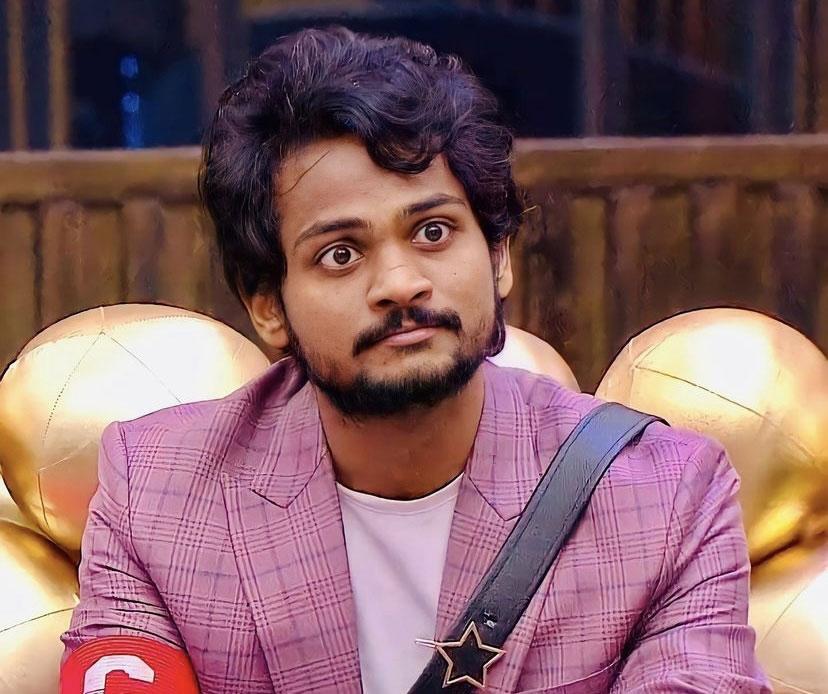 Shanmukh responds on his breakup