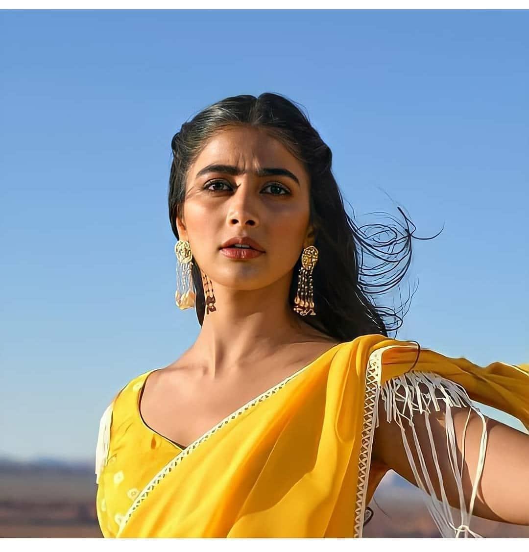 Shocking This is the first remuneration of Pooja Hegde