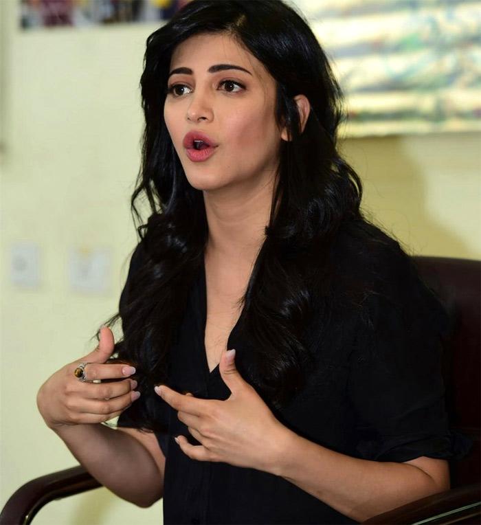 Shruti Haasan Gave The Clarity