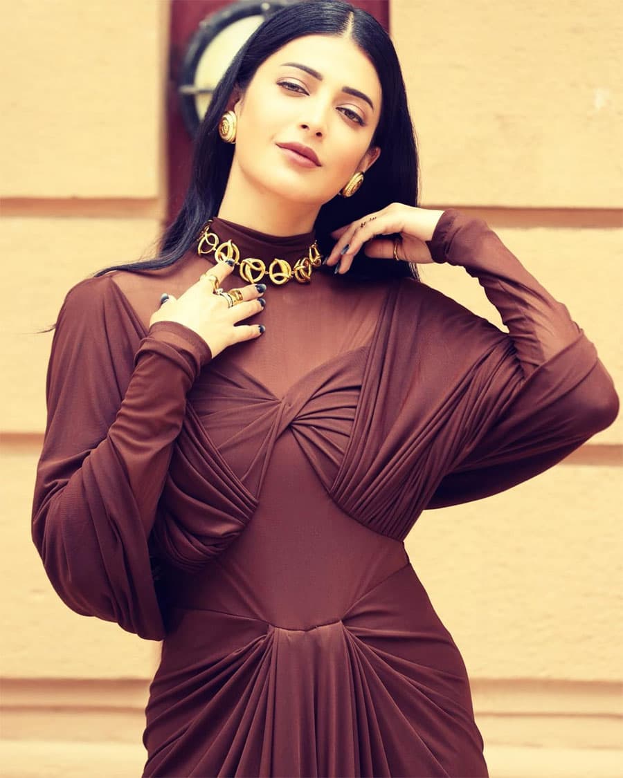 Shruti Haasan New Look