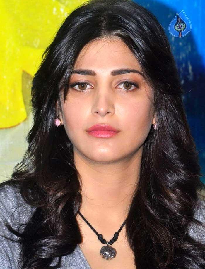 Shruti Haasan Says on Gossips!