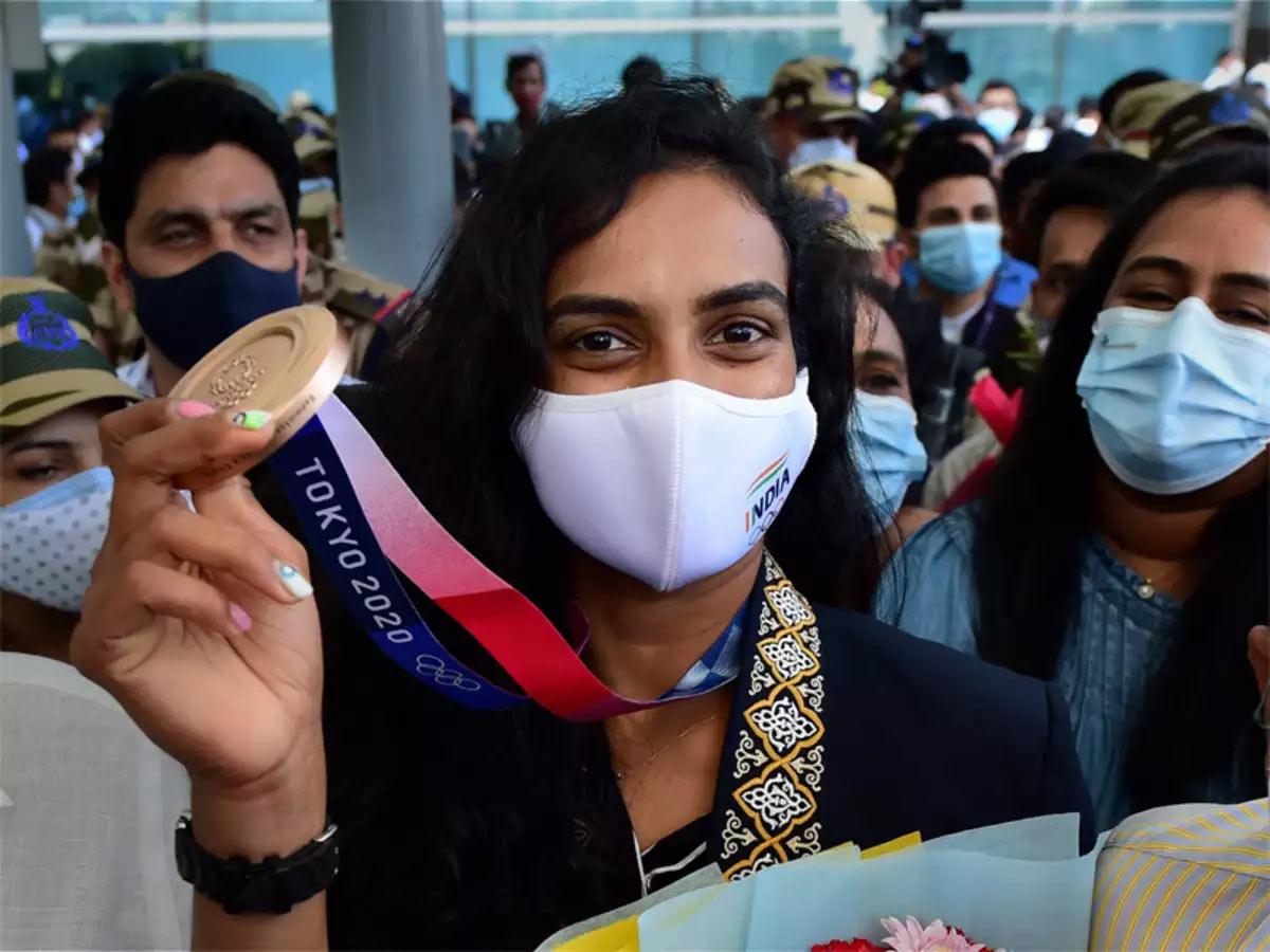 Solid tribute to Olympic winner PV Sindhu