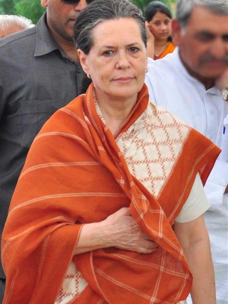 Sonia Gandhi to shift to Hyderabad..!