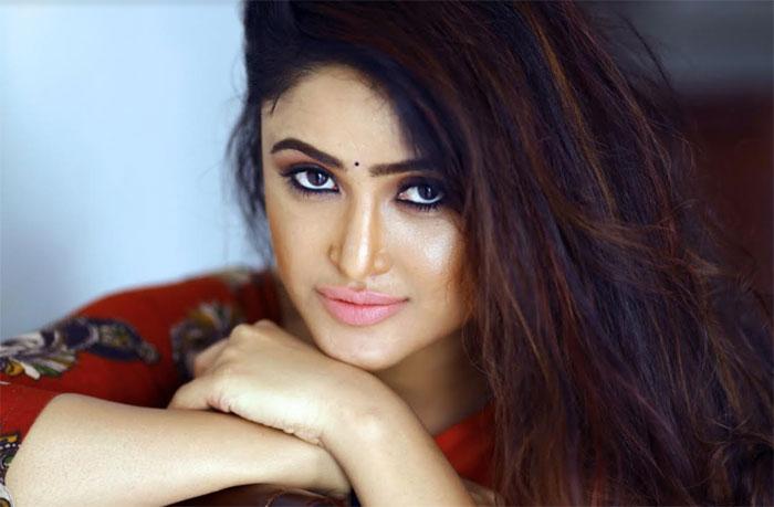 Sony Charishta Waiting for Good Chance