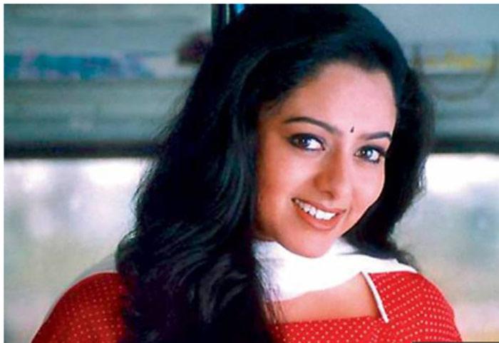 Soundarya's Biopic On The Cards