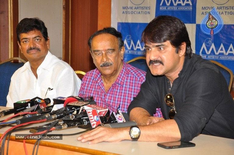 Srikanth and Shivaji Rajaâ€™s Challenge, Naresh Skips MAA Meet