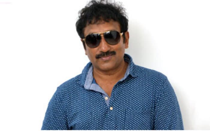 Srinu Vaitla Selected Flop Heroins For AAA