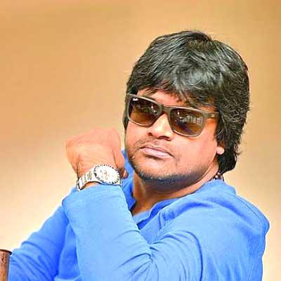 Star director writing script for Mahesh..?