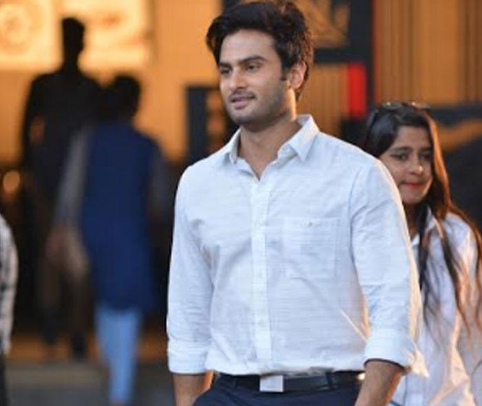 Superb Response to Nannu Dochukunduvate Movie Song