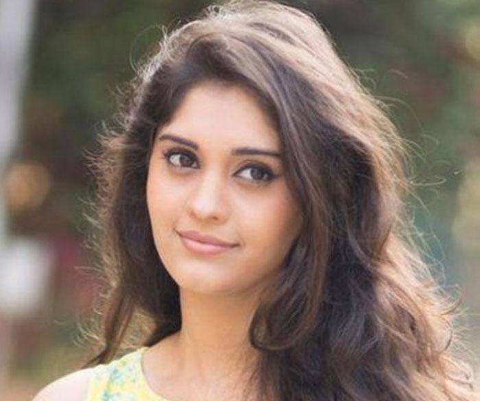 Surabhi Refuse for Second Heroine Chances