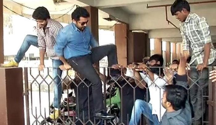 Suriya Jumped The Theater Gate