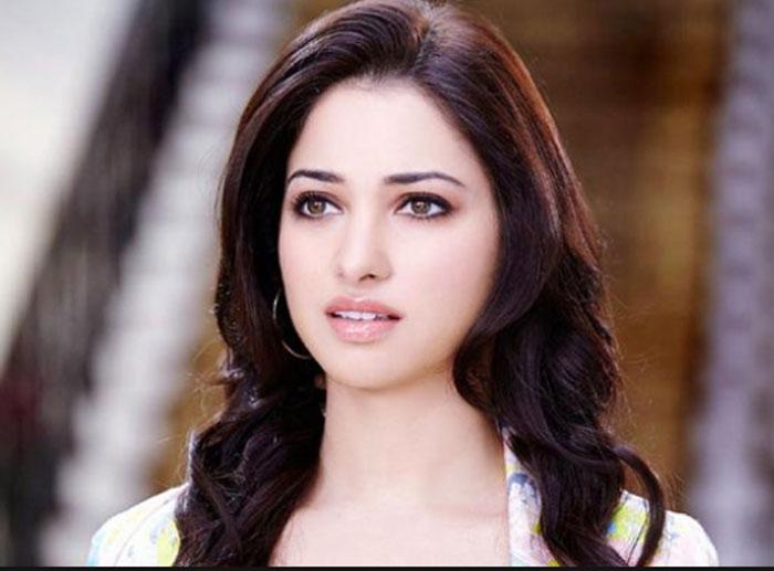 Tamannah's Theory on Heroine Life Style