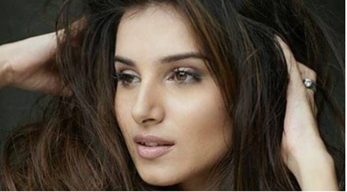Tara Sutaria in Arjun Reddy Bollywood Remake