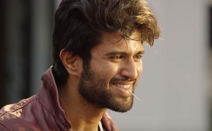 Taxiwala Houseful in Weak Days