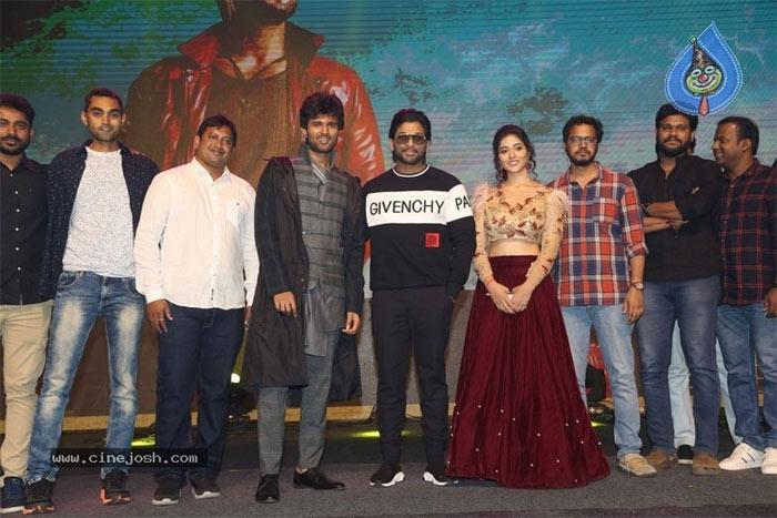 Taxiwala pre Release Event
