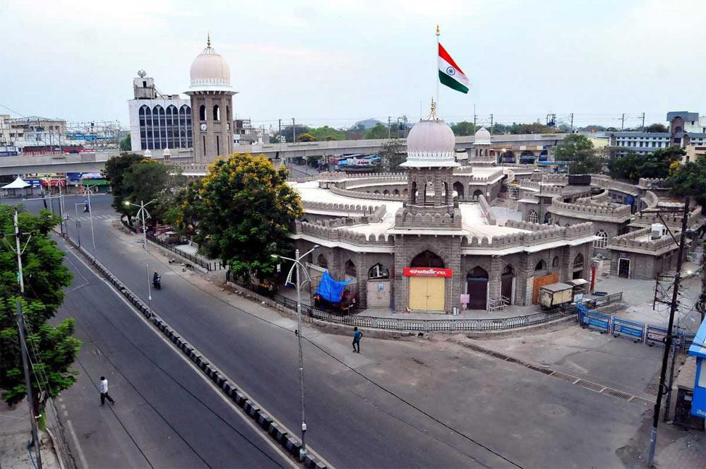 Telangana govt announces 10 days lockdown