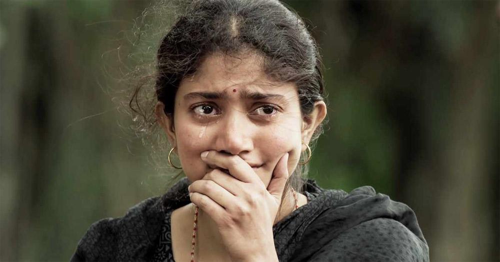 Telangana High Court gives Shock to Heroine Sai Pallavi