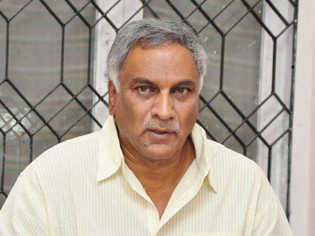 Telugu Film Chamber Vs Film Federation 