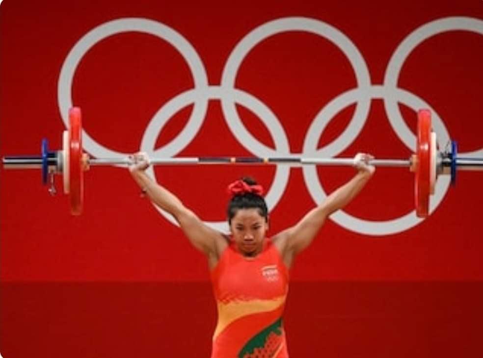 Tokyo 2020: Mirabai Chanu wins India first medal