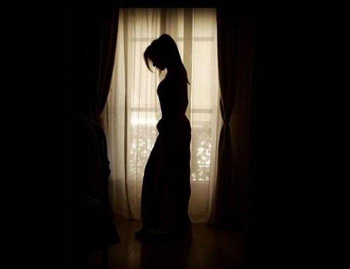 Tollywood Film Producer Wife Held Sex Racket Chicago