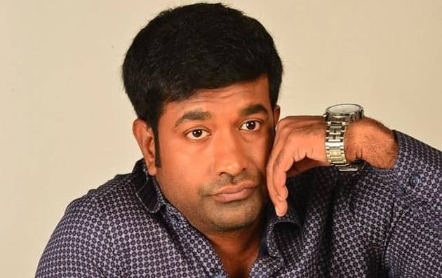 Top comedian playing Chari role in Dhee sequel..?
