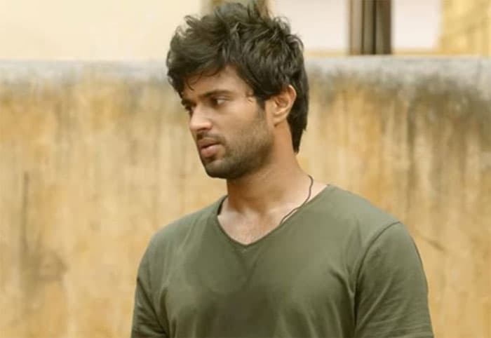 Two Star Heroes Happy with Dear Comrade talk