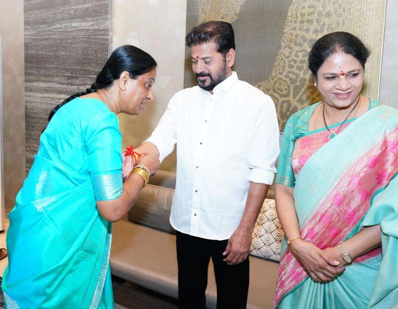 Konda Surekha Ties Gold Rakhi to CM Revanth Reddy