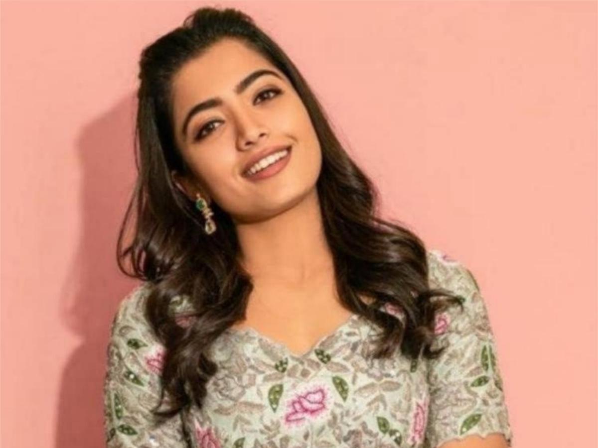 Upcoming heroine gives a Shock to Rashmika