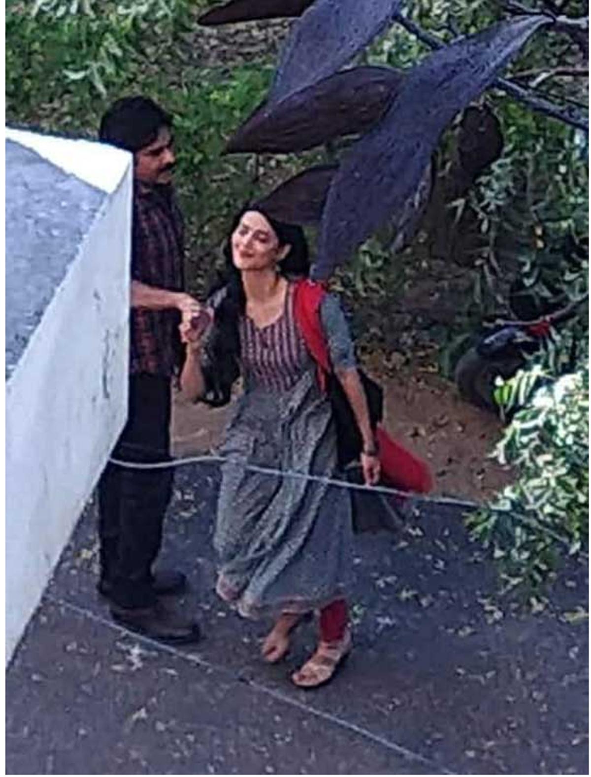 Vakeel Saab Movie Leaked Movie Pic viral