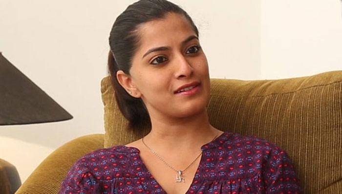 Varalakshmi Sarath Kumar about Love with Vishal