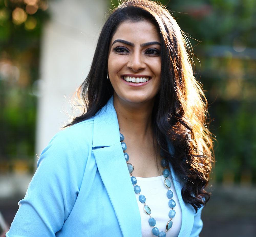 Varalakshmi Sarathkumar Interview