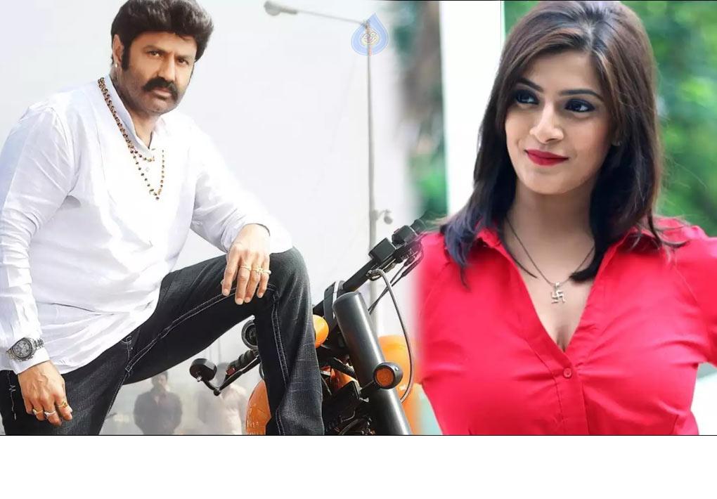 Varalakshmi Sarathkumar to play Key role in Balayya next