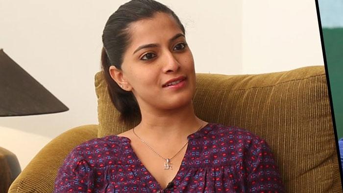 Varalakshmi Sarathkumar To Take A Plunge Into Politics?