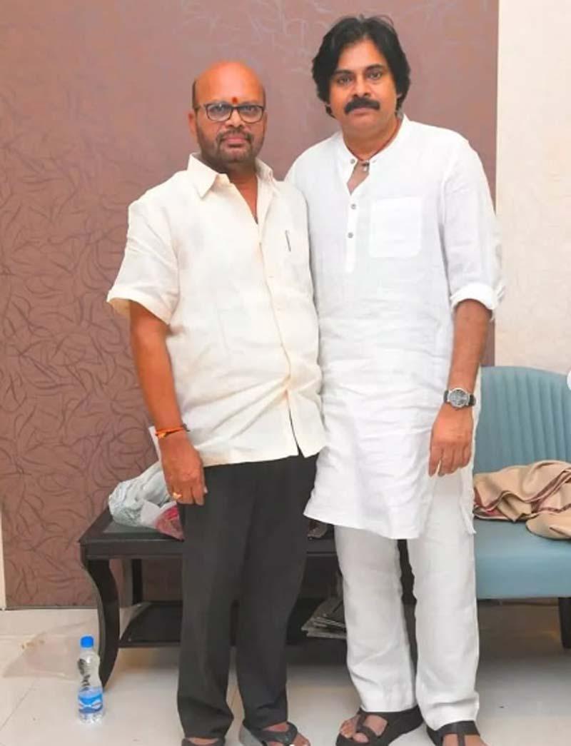 Varma gives a shocking shock to Blue Media