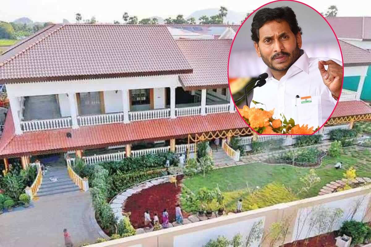 Vastu changes are taking place in the house of YS Jagan Tadepalli