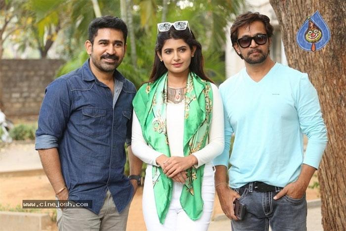 Vijay Antony Film Killer vs Mahesh Babu Maharshi