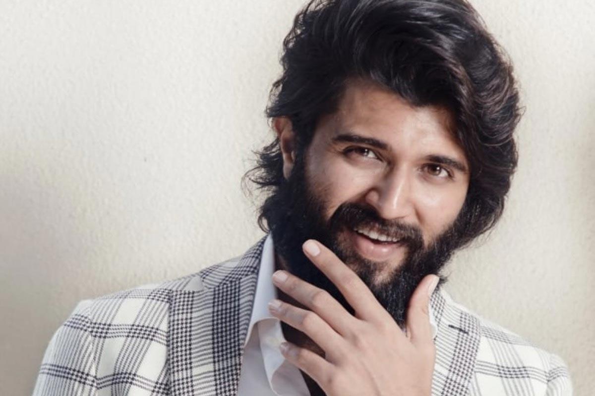 Vijay Deverakonda likes Puri Pokiri Movie