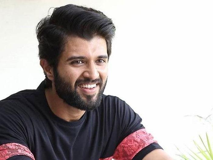 Vijay Deverakonda Takes Shocking Decision