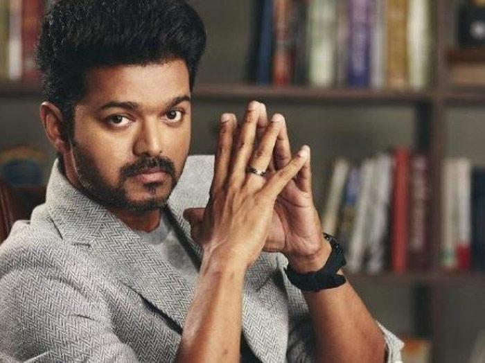 Vijay lucky with Controversy