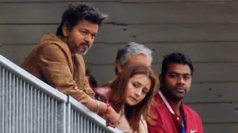 Vijay makes quick exit after briefly seen with Trisha 