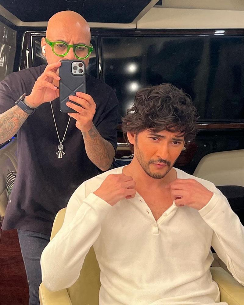 Viral: Mahesh Babu new look  Ultra Class Look