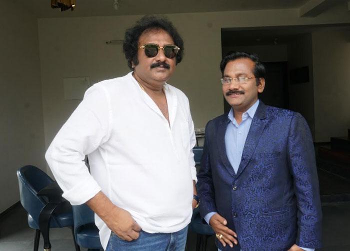 VV Vinayak Launches Undiporade Movie song