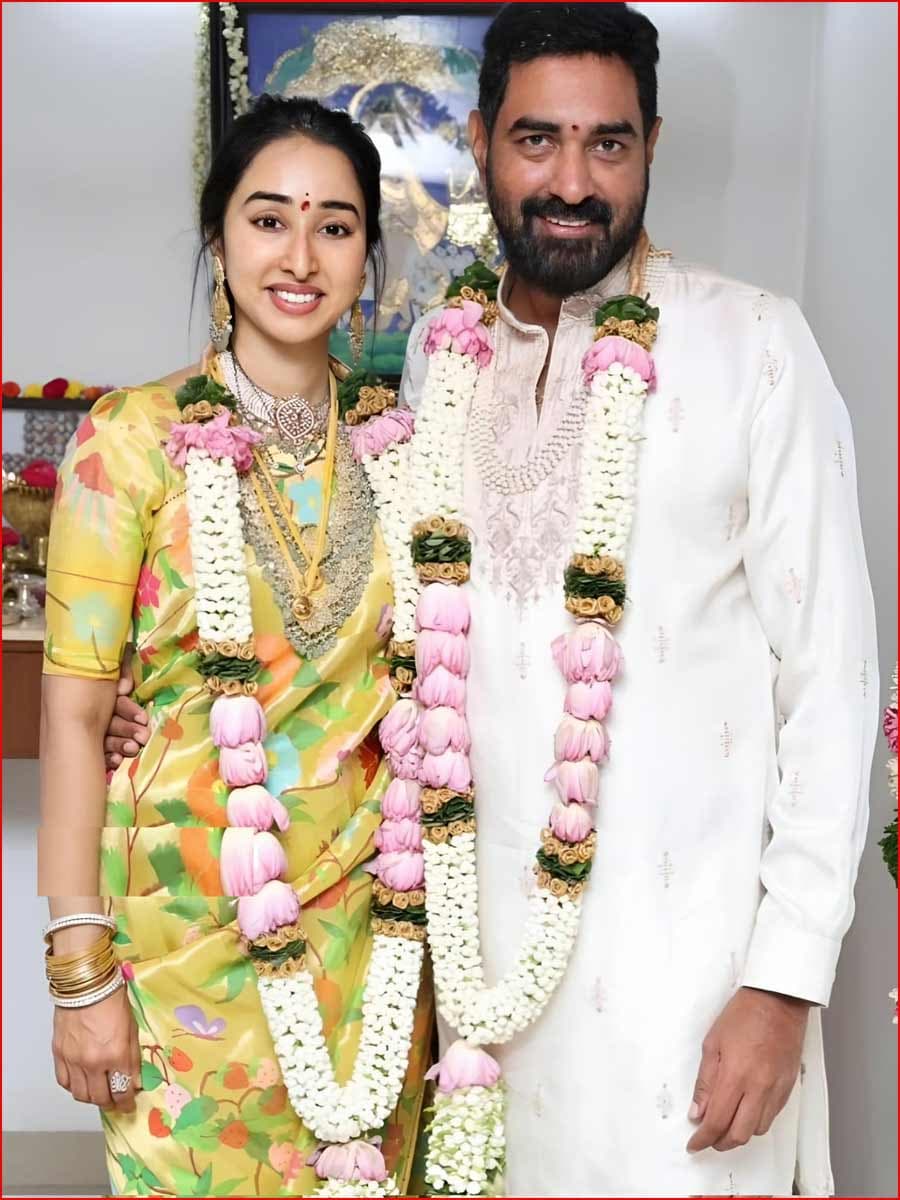 Wedding Pic of Director Krish Revealed