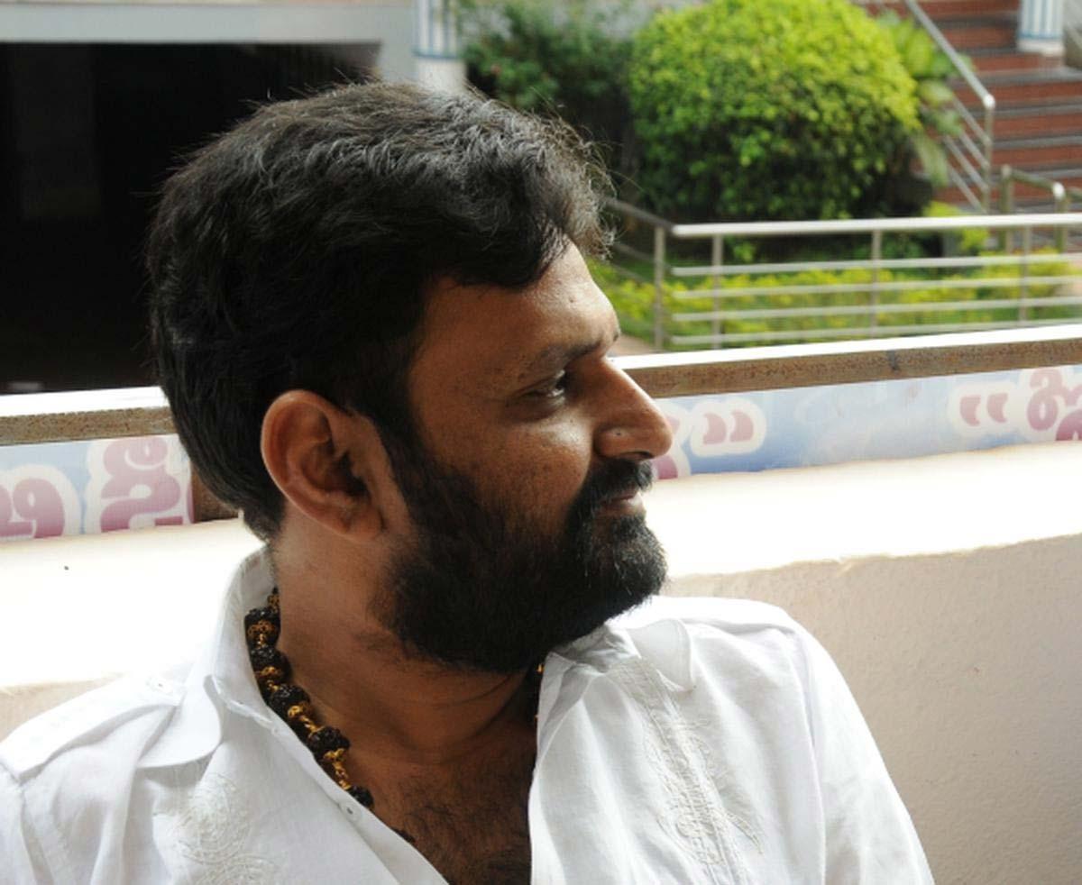 Why is Kodali Nani health so secretive