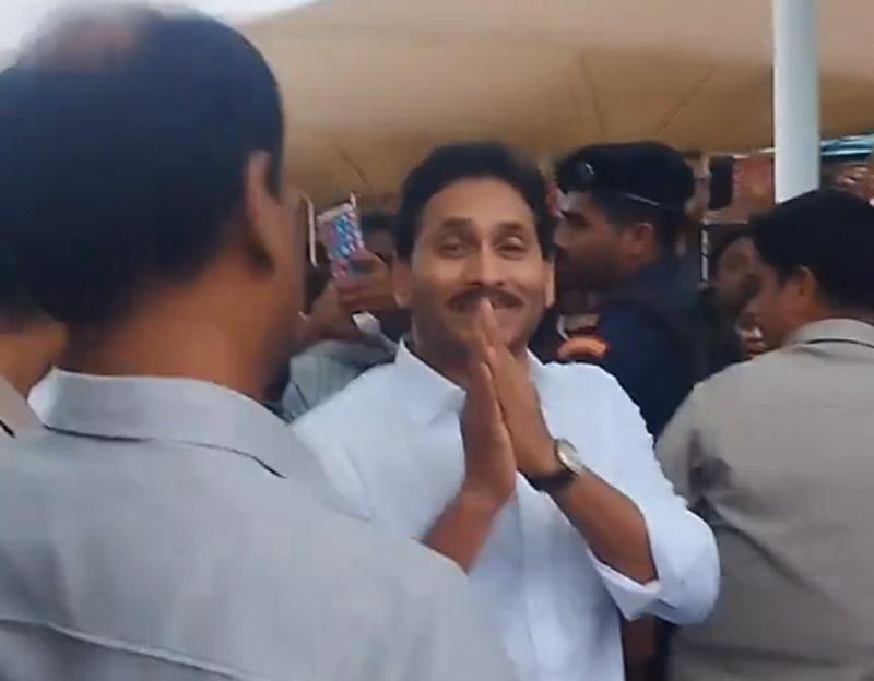 Why is YS Jagan Suddenly Going to Bangalore?