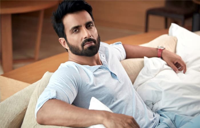 Will Real hero Sonu Sood entry in Politics! 